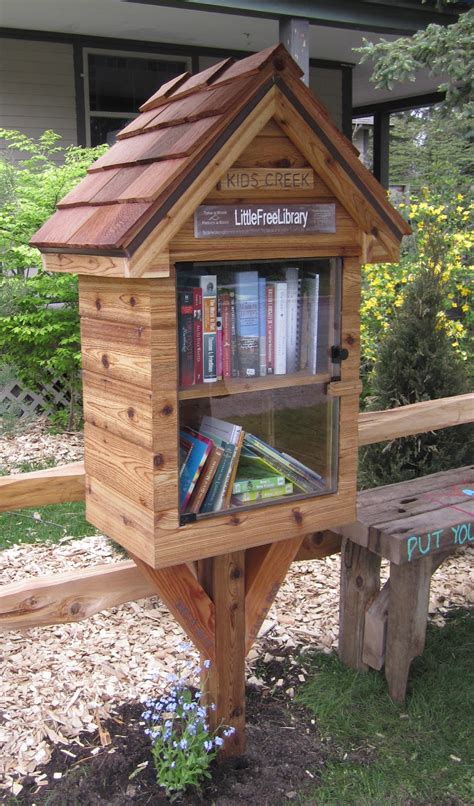 Outdoor Book Library Box 